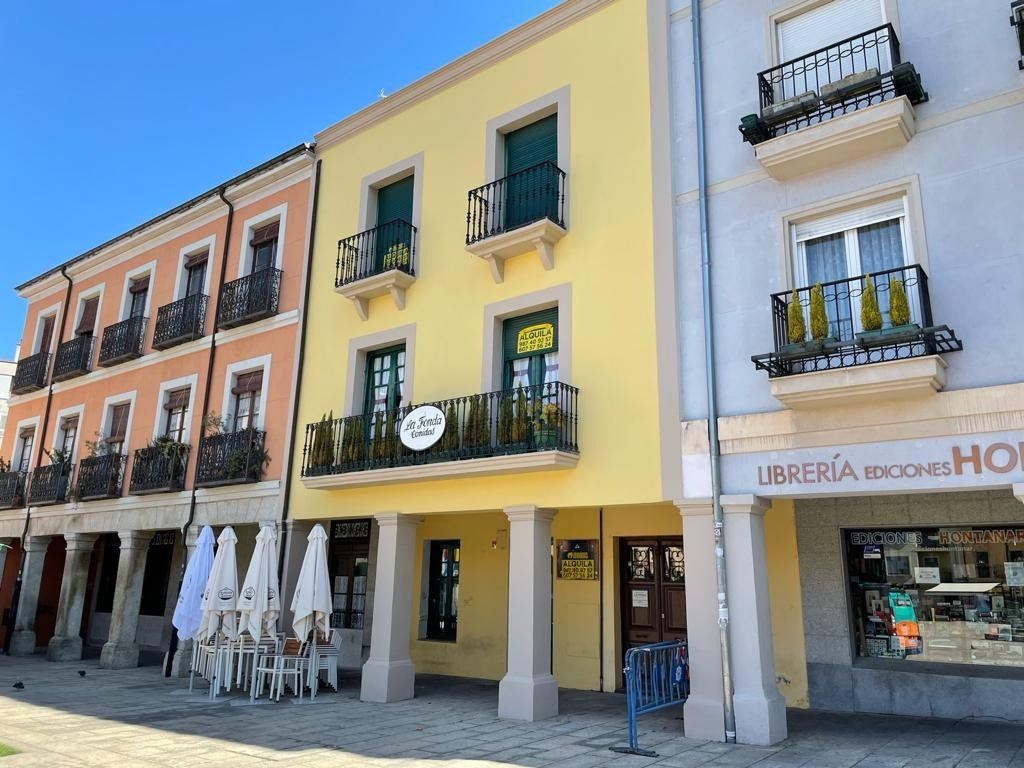 Local de lloguer a Plaza AYUNTAMIENTO, Zona Alta