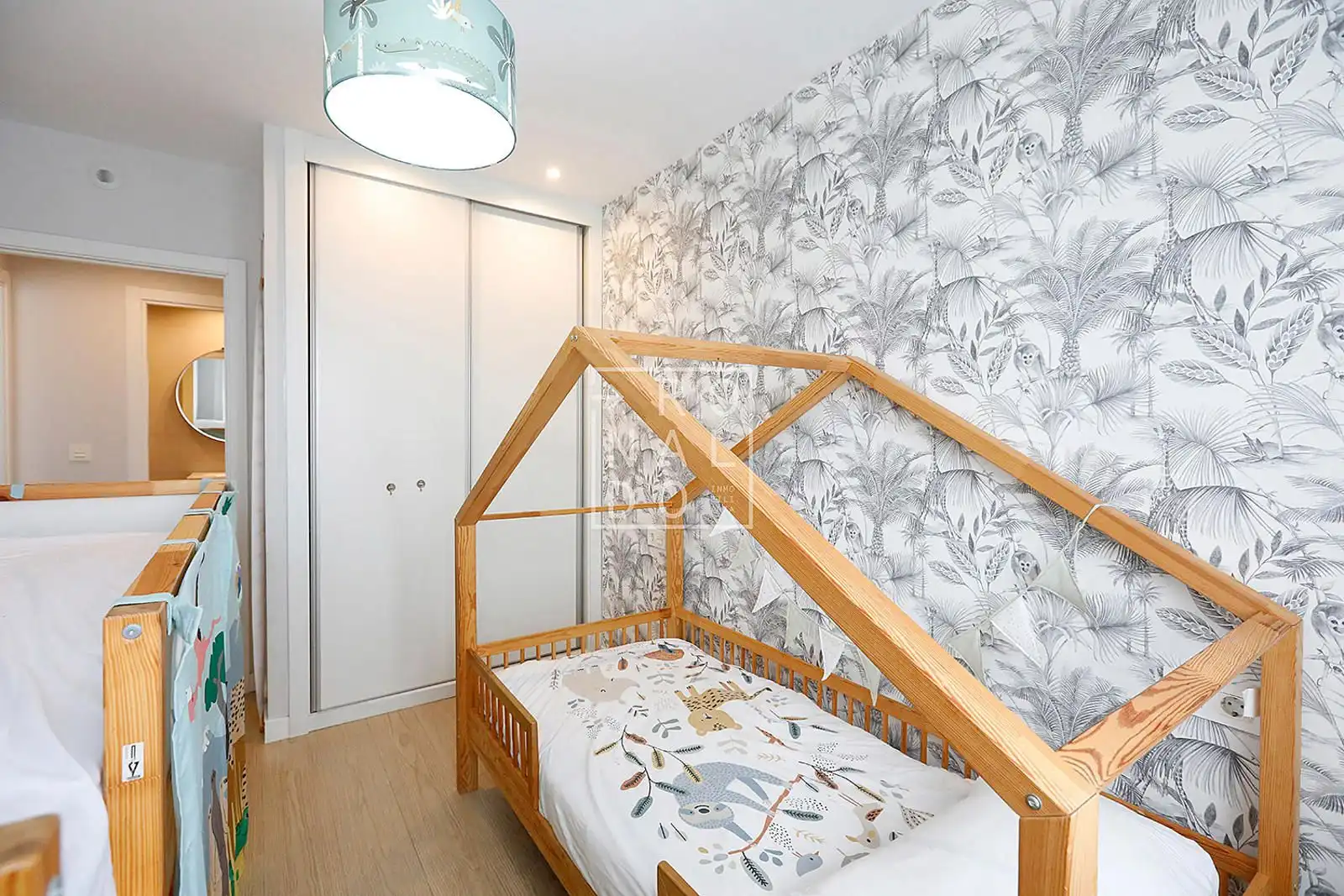 Flat for sale in IPARRALDE, Centro - Mendibil - Santiago