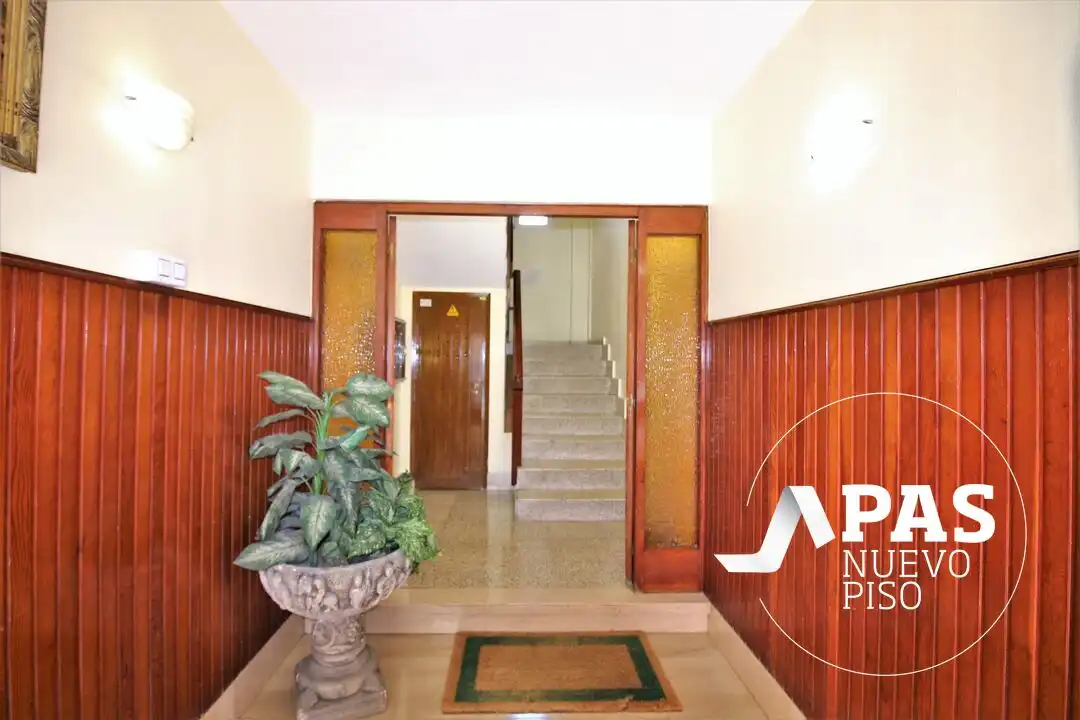 Piso en venta en Santander con Balcón
