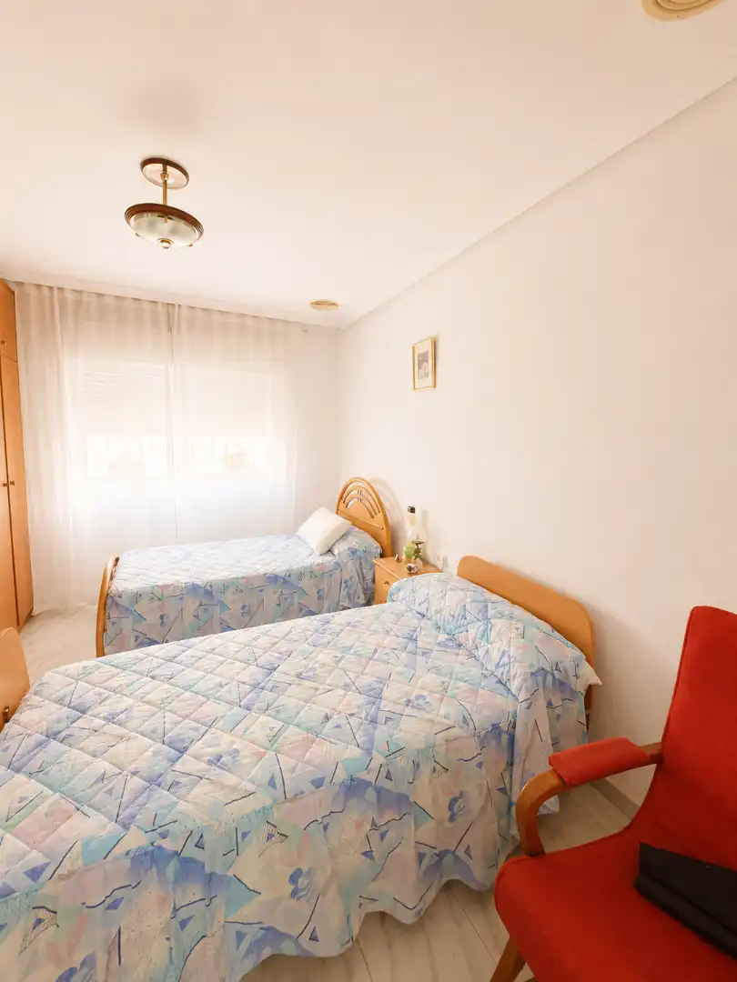 Dormitori de Casa adosada en venda en Alcantarilla amb Aire condicionat, Terrassa i Moblat