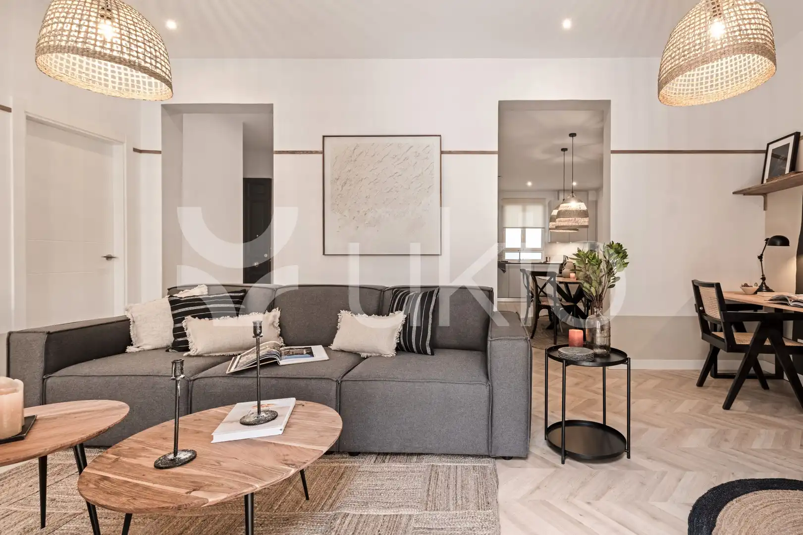 Sala de estar de Apartamento de alquiler en  Madrid Capital con Aire acondicionado, Calefacción y Amueblado