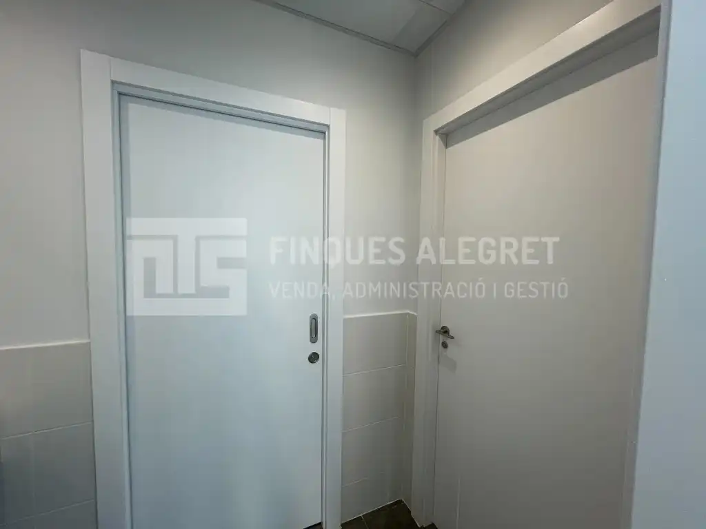 Local comercial en venda a Avenida Madrid, imagen 19