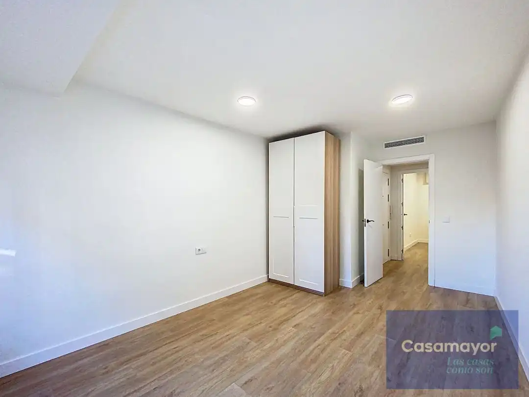 Habitación de Piso de alquiler en Alicante / Alacant con Aire acondicionado, Calefacción y Terraza