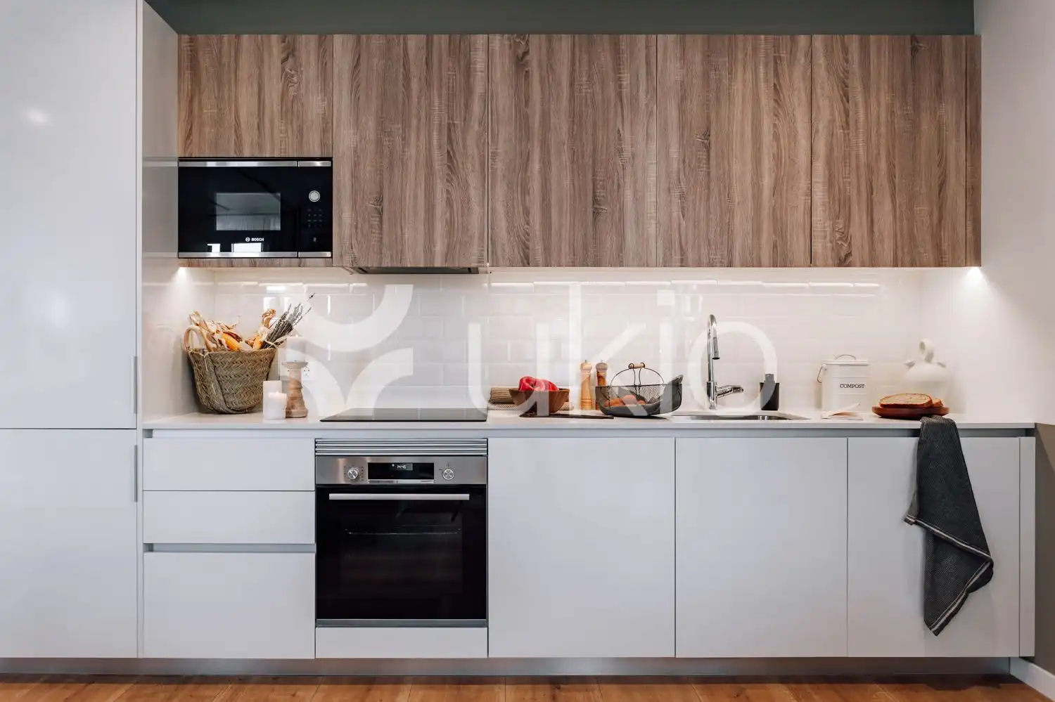 Cuina de Apartament de lloguer en Barcelona amb Aire condicionat, Moblat i Forn