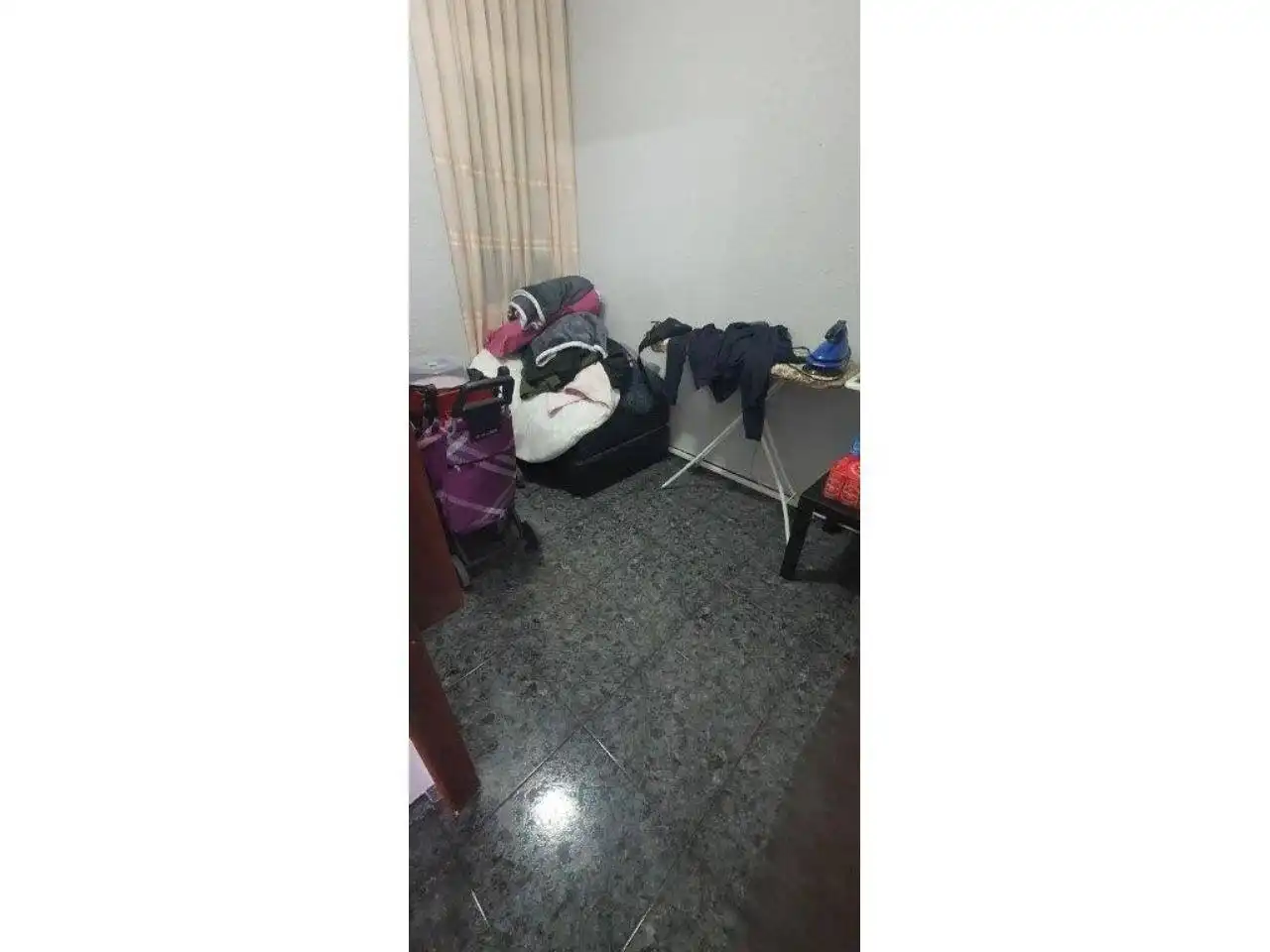 Habitación de Piso en venta en Badalona con Balcón