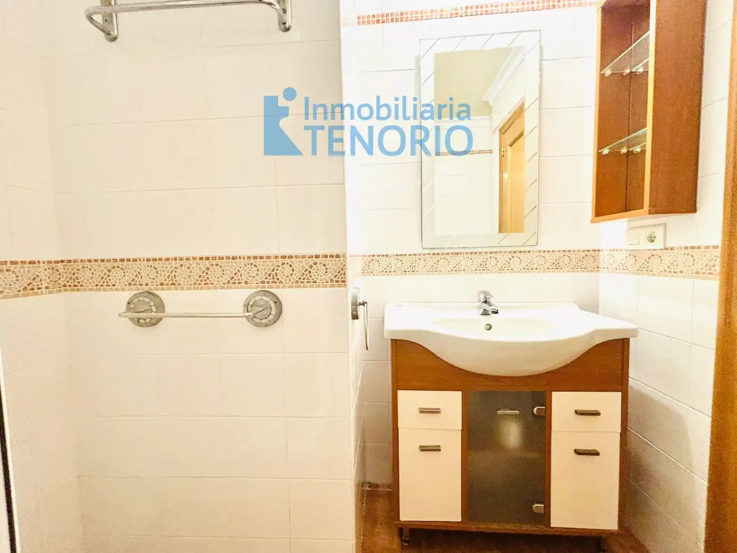 Baño de Apartamento en venta en La Antilla con Aire acondicionado, Terraza y Trastero