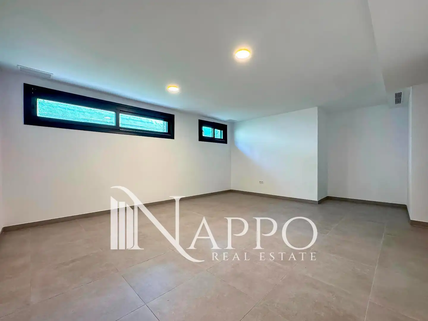 Houses for sale in Capdepera  with Air Conditioner, Heating and Private garden
