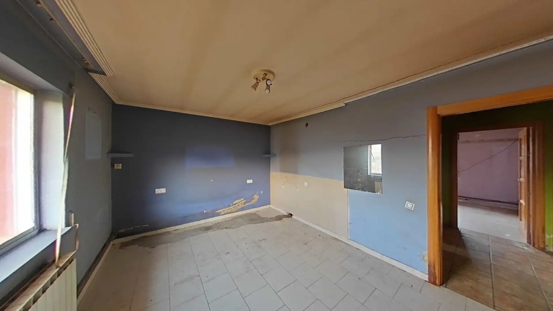 Houses for sale in Valdesamario