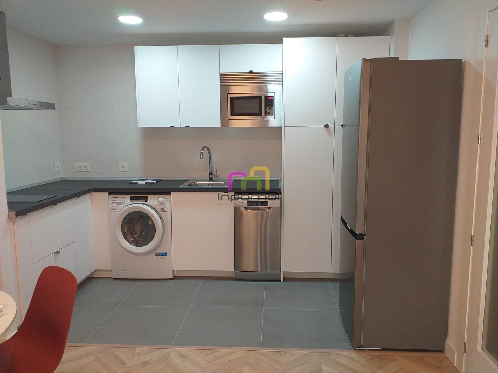 Cuina de Apartament de lloguer en Badajoz Capital amb Aire condicionat, Calefacció i Parquet