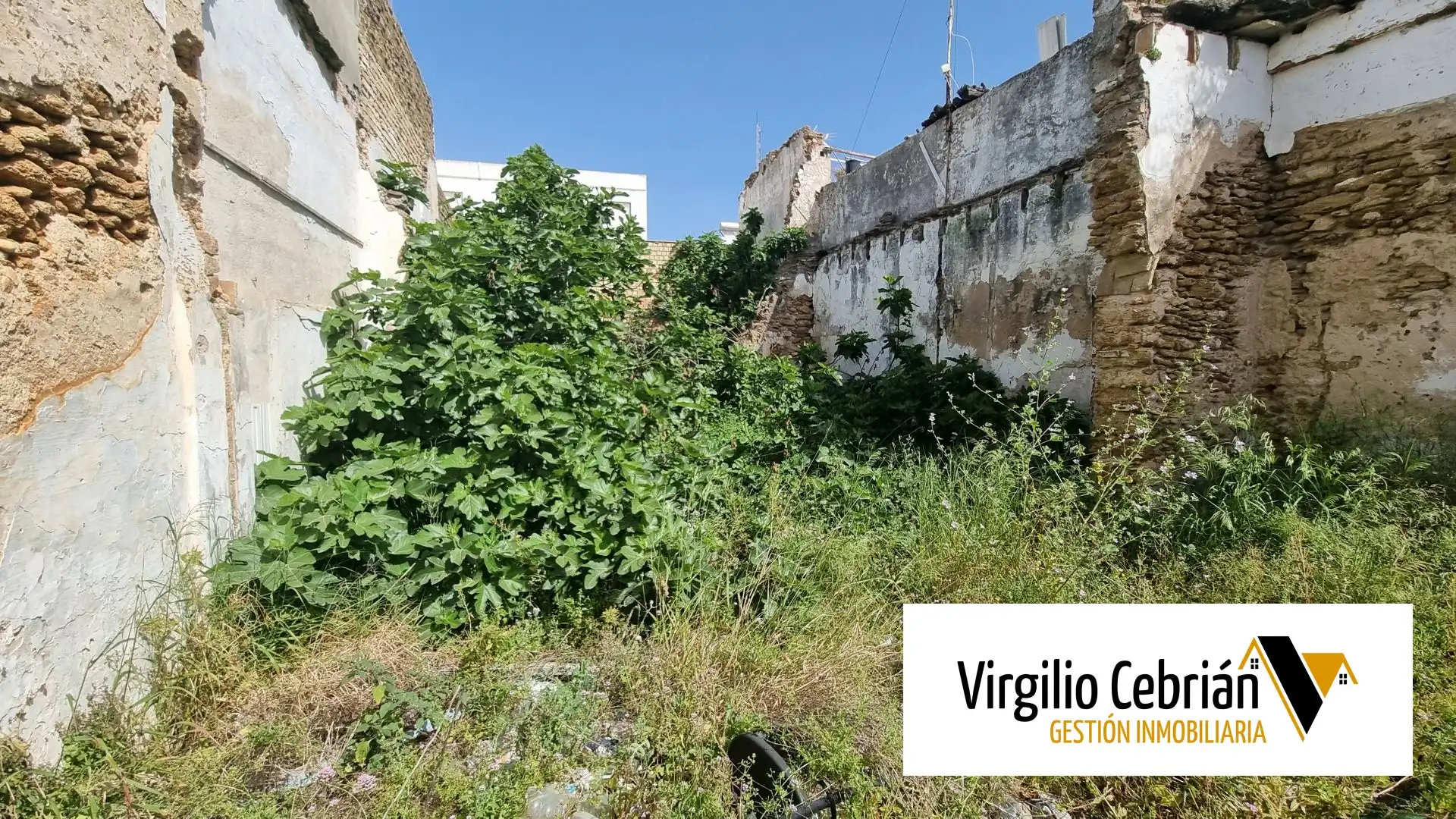 Pis en venda en Chipiona amb Jardí privat