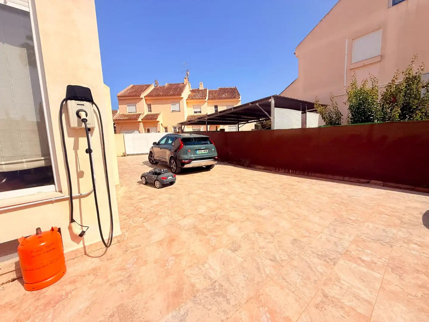 Parking of Houses for sale in Benidorm  with Air Conditioner