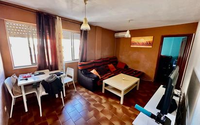 Sala d'estar de Pis en venda en San Fernando amb Aire condicionat i Calefacció