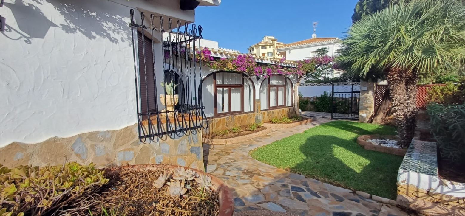Jardí de Casa o xalet en venda en Dénia amb Jardí privat, Terrassa i Piscina