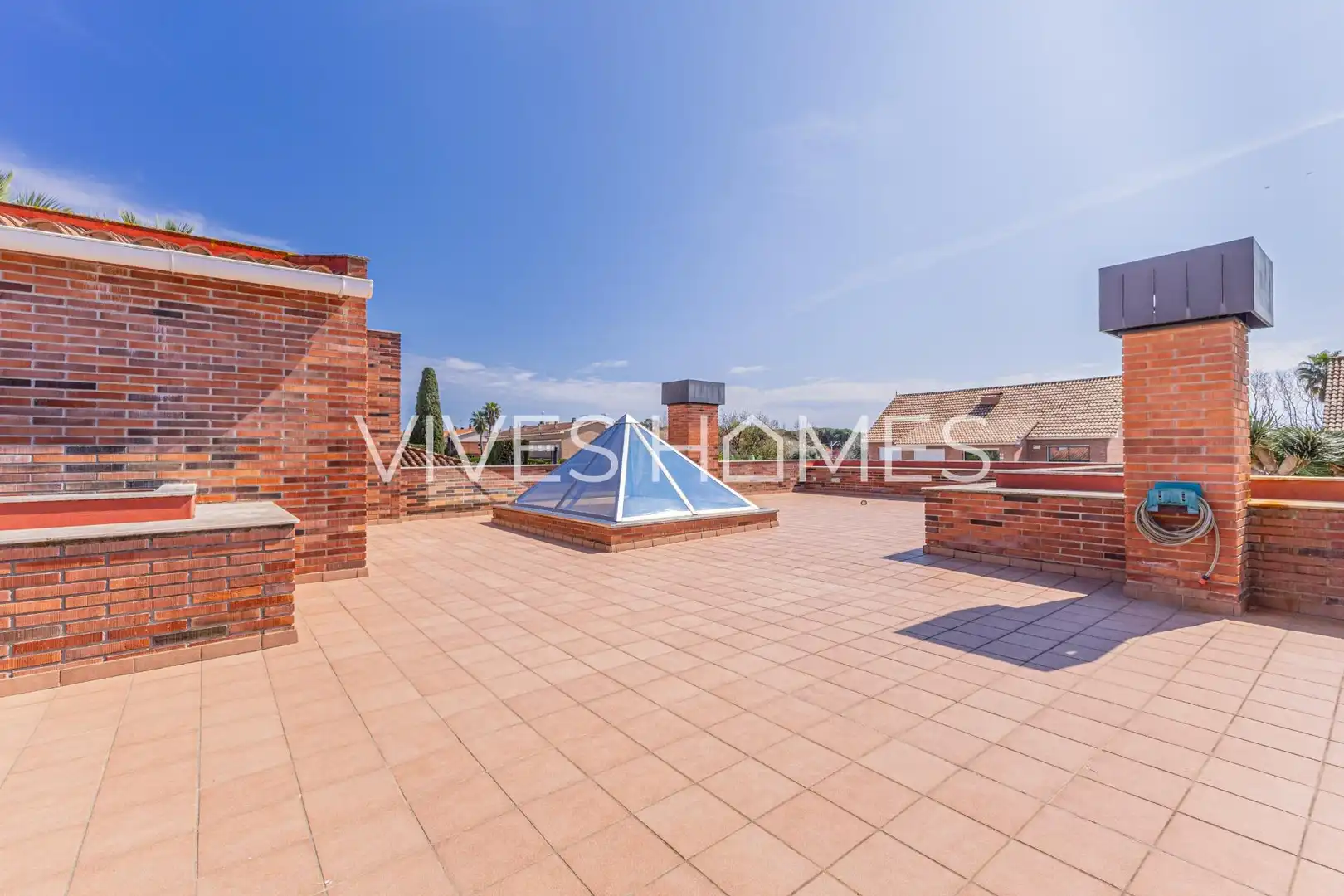 Terrasse von Haus oder Chalet zum Verkauf in Sant Vicenç de Montalt mit Klimaanlage, Heizung und Privatgarten