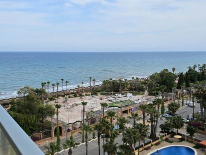 Vista exterior de Apartament en venda en Oropesa del Mar / Orpesa amb Aire condicionat, Terrassa i Piscina