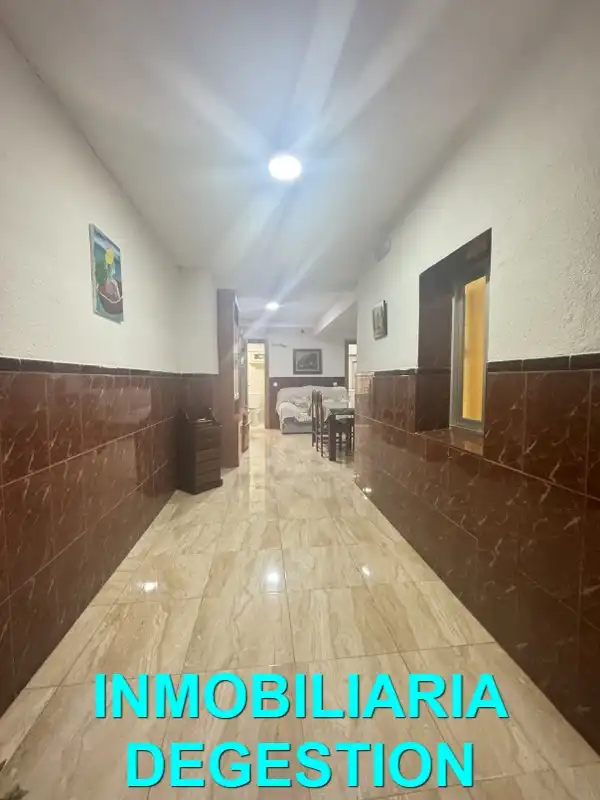 Casa adosada en venta en La Zarzuela - San José - Belén