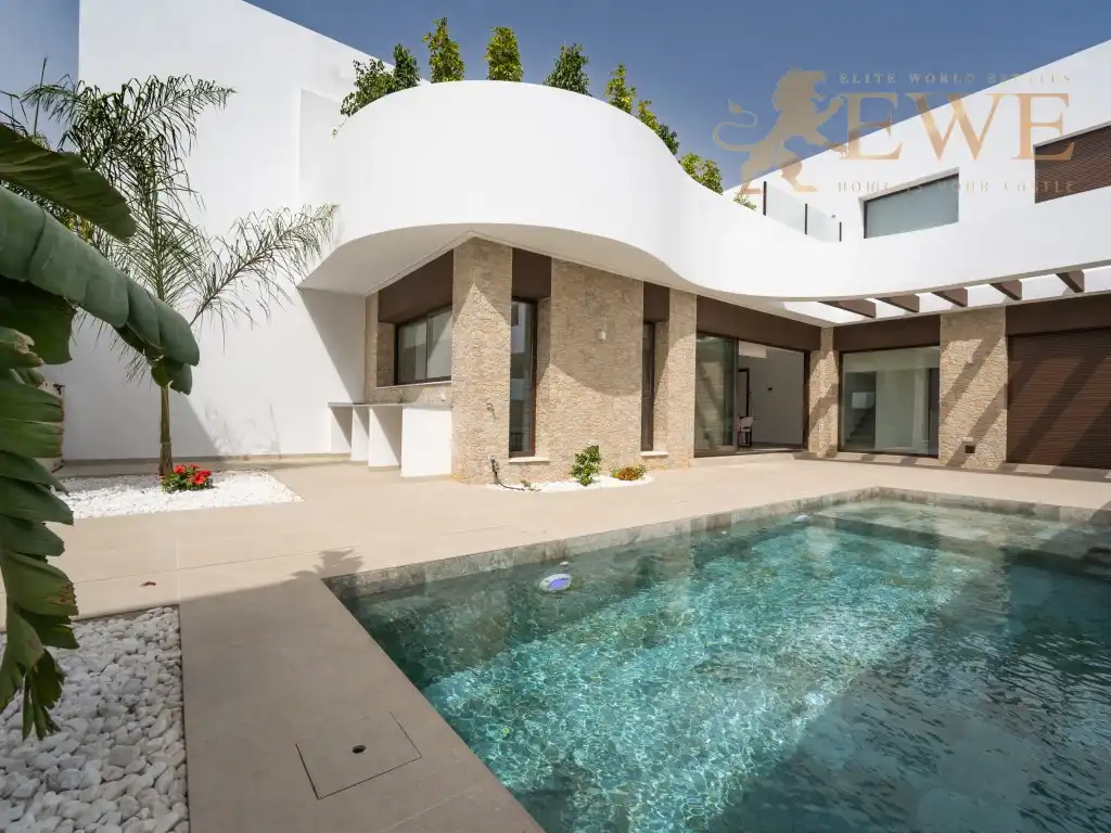 House for sale in Calle Rodeo