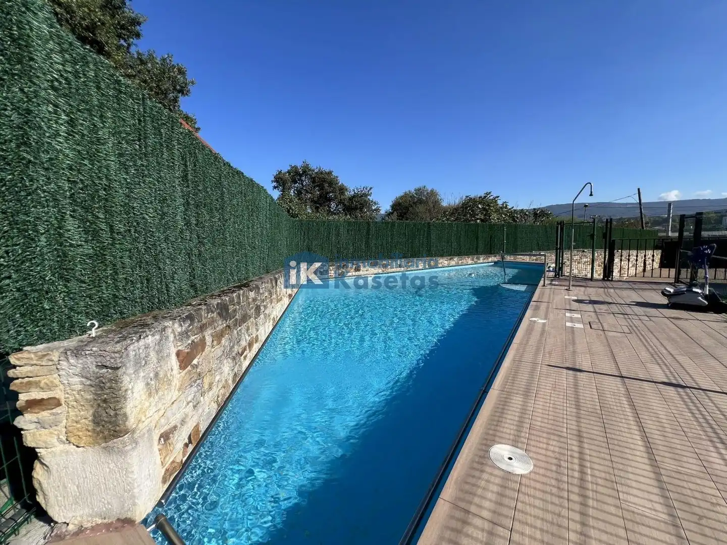 Swimming pool of Houses for sale in Basauri   with Air Conditioner and Heating
