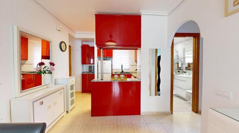 Foto 2 de Pis en venda a Avenida Robleda, Zona Carrefour - Urbanizaciones, Torrevieja