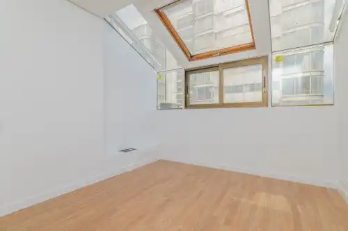Attic for sale in Madrid  with Air Conditioner, Heating and Parquet flooring