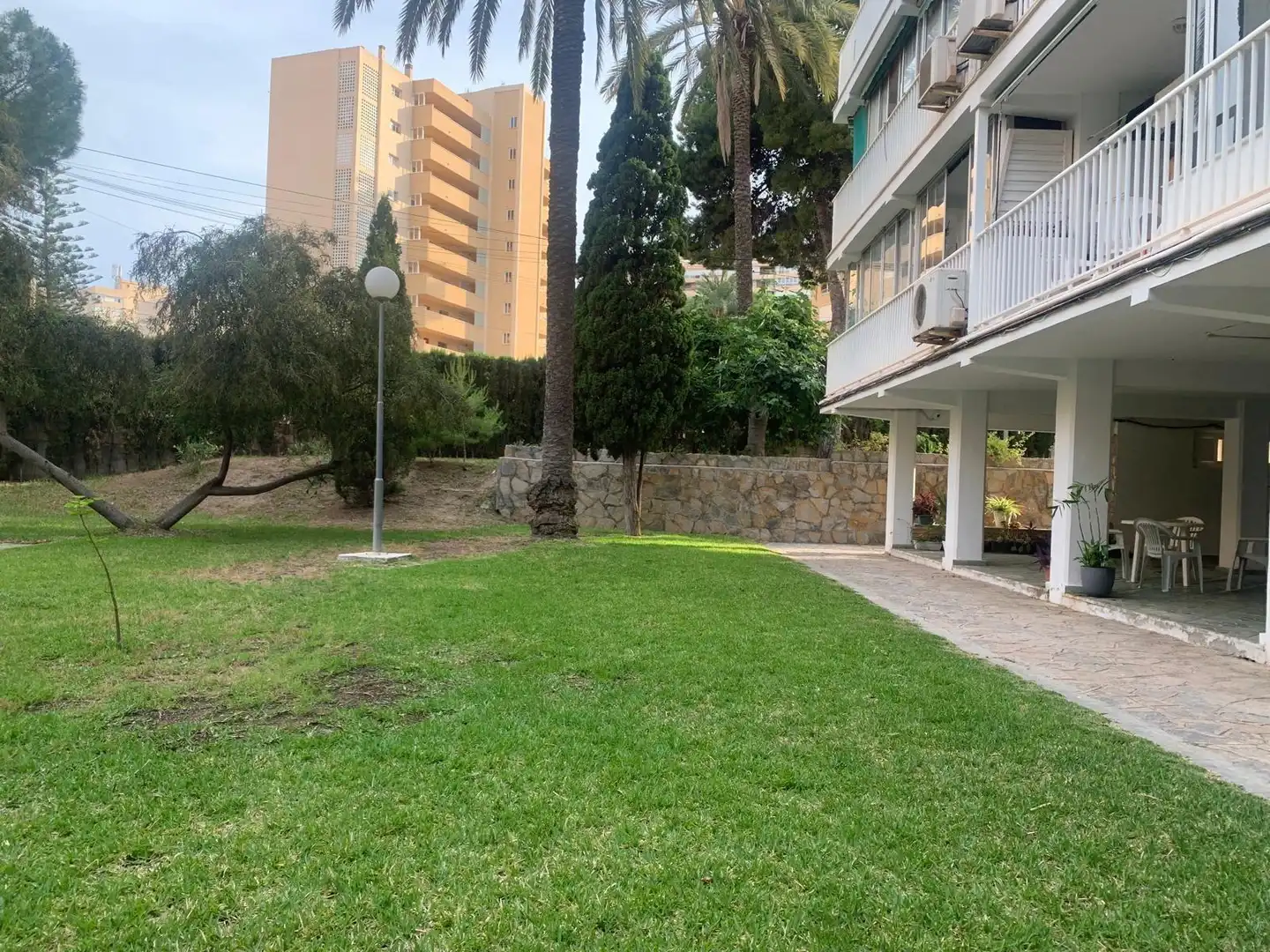 Garten von Wohnung zum Verkauf in Alicante / Alacant mit Klimaanlage, Heizung und Privatgarten