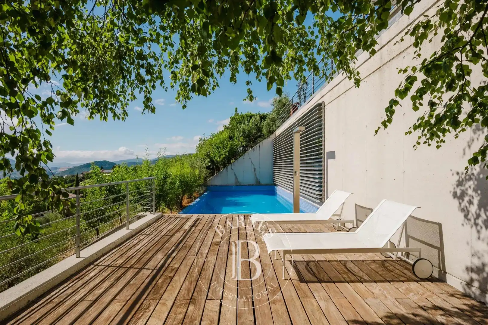 Terrassa de Casa o xalet en venda en Valle de Egüés / Eguesibar amb Calefacció, Terrassa i Piscina