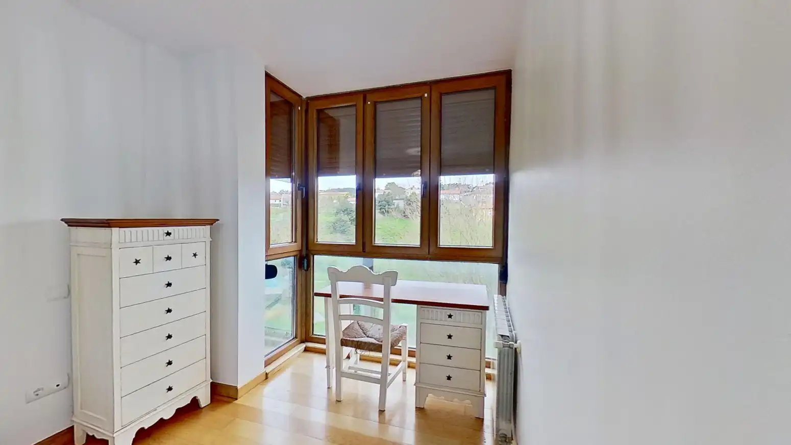 Habitación de Casa o chalet en venta en Santillana del Mar con Calefacción, Jardín privado y Parquet