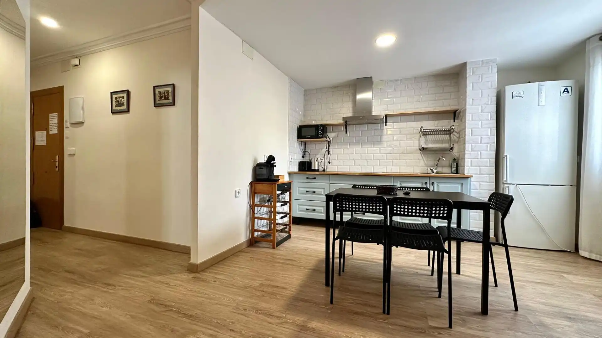 Cuina de Apartament de lloguer en Alicante / Alacant amb Aire condicionat, Calefacció i Parquet