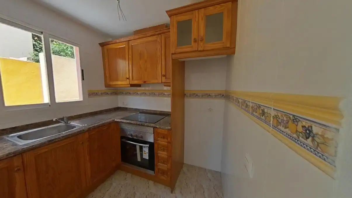 Casa adosada en venda a C/ Fluorita, Residencial Lomas de Cabo Roig , La Regia