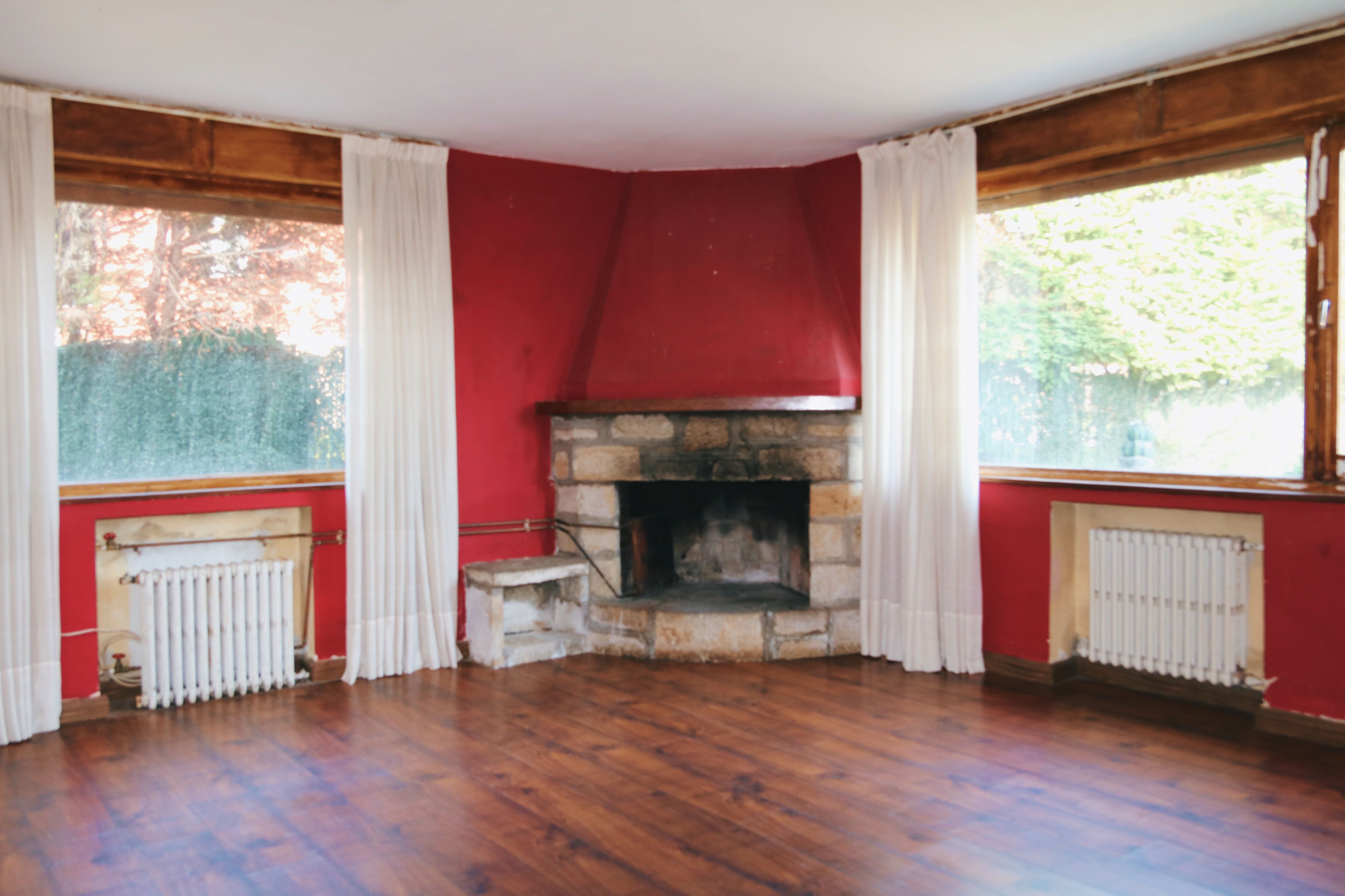 Living room of House or chalet for sale in Gijón   with Heating, Parquet flooring and Storage room