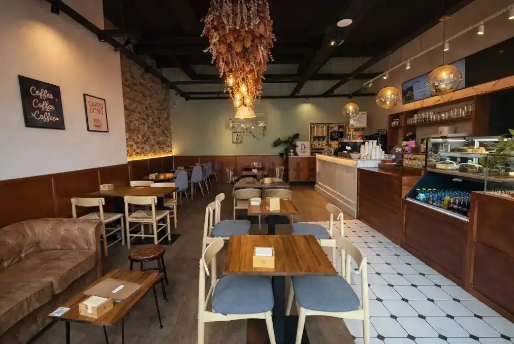 Business premises for transfer in Sant Martí, imagen 21