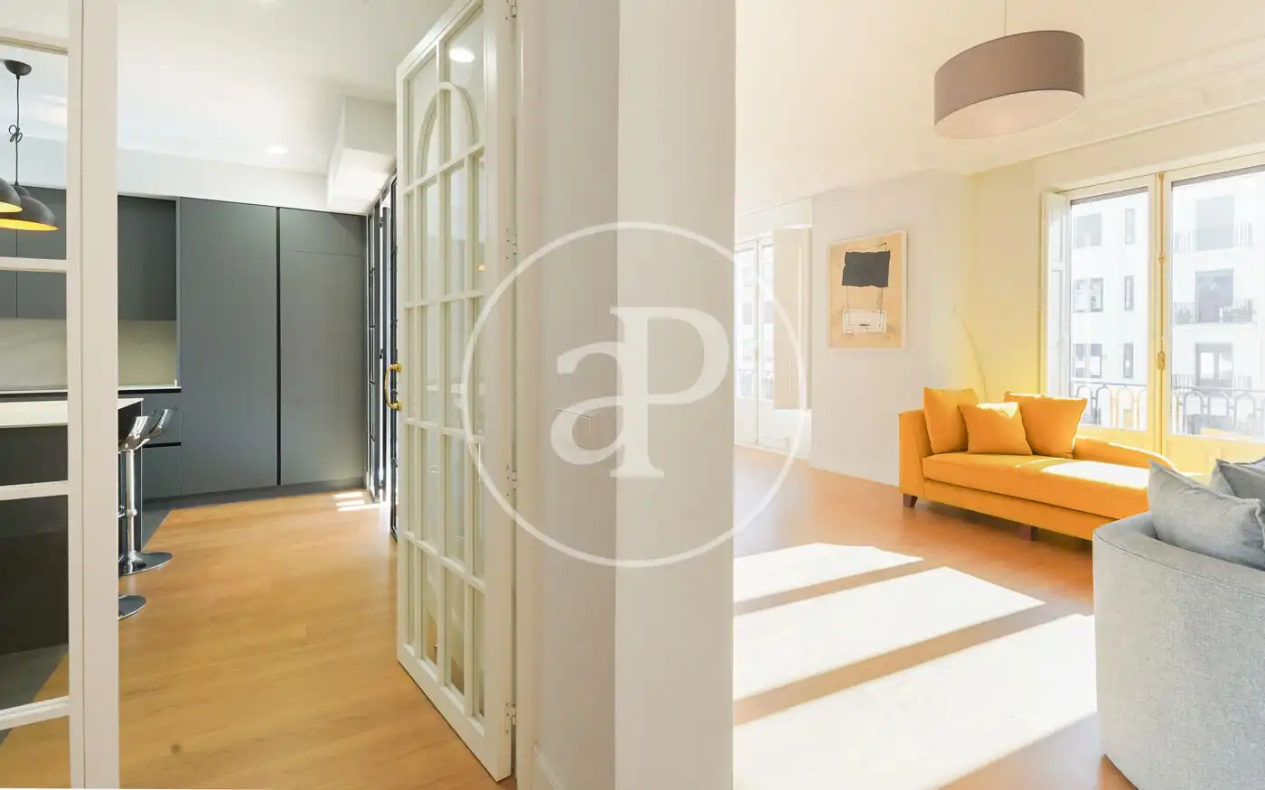 Flat for sale in Madrid  with Air Conditioner, Heating and Storage room