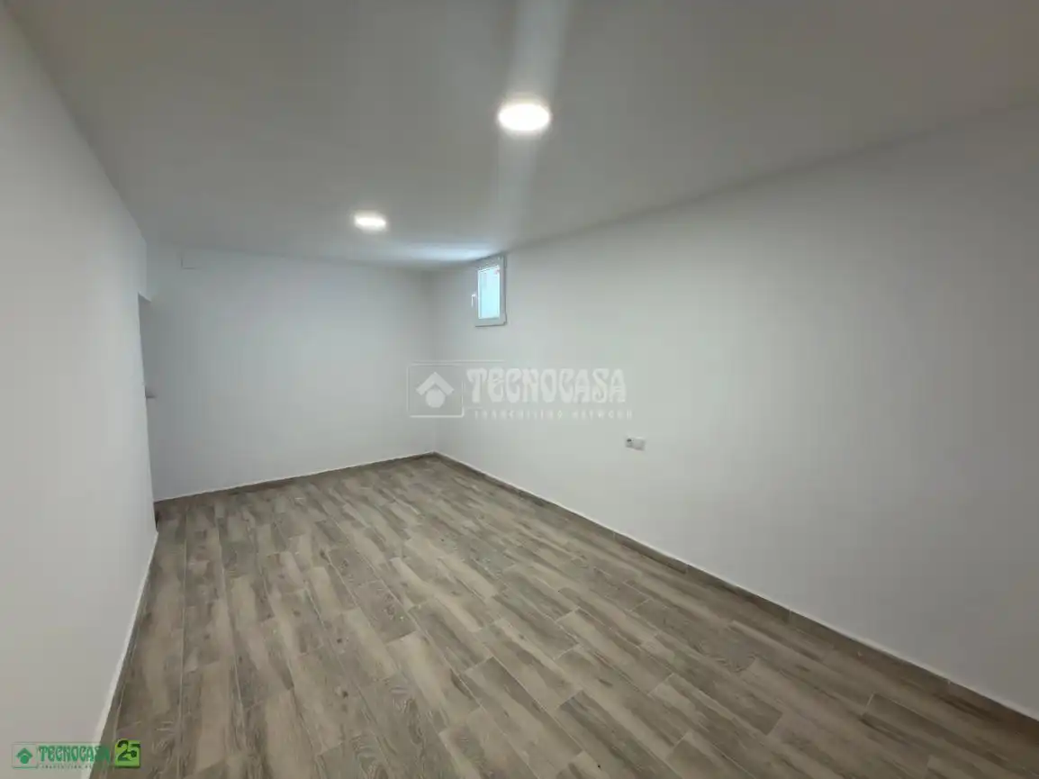 Casa adosada en venta en El Romeral con Terraza