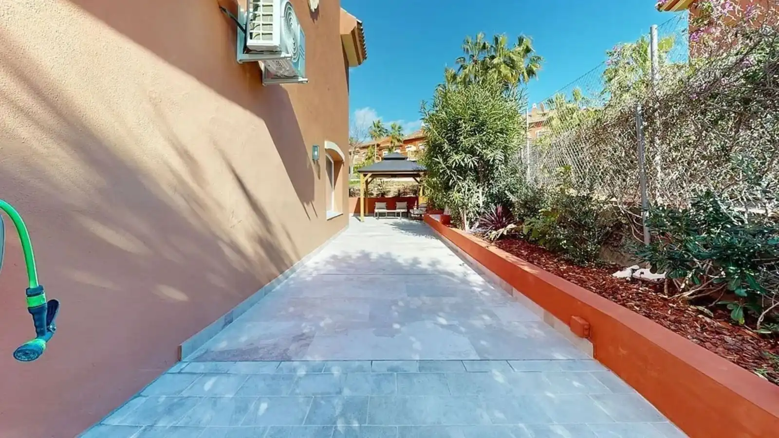 Adossat amb piscina en venda a Calle Monte Biarritz 106, imagen 34