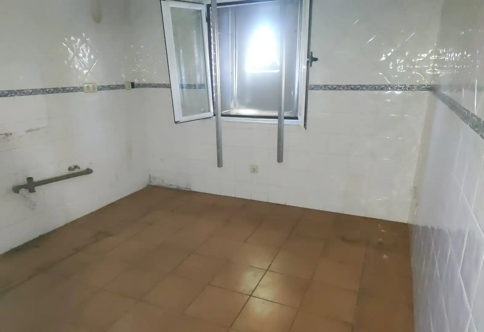 Küche von Haus oder Chalet zum Verkauf in Alija del Infantado mit Privatgarten und Parkett