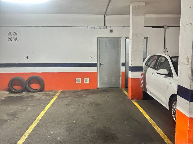 Garaje en Alquiler en Avenida Viera y Clavijo, 5 en Casco Urbano