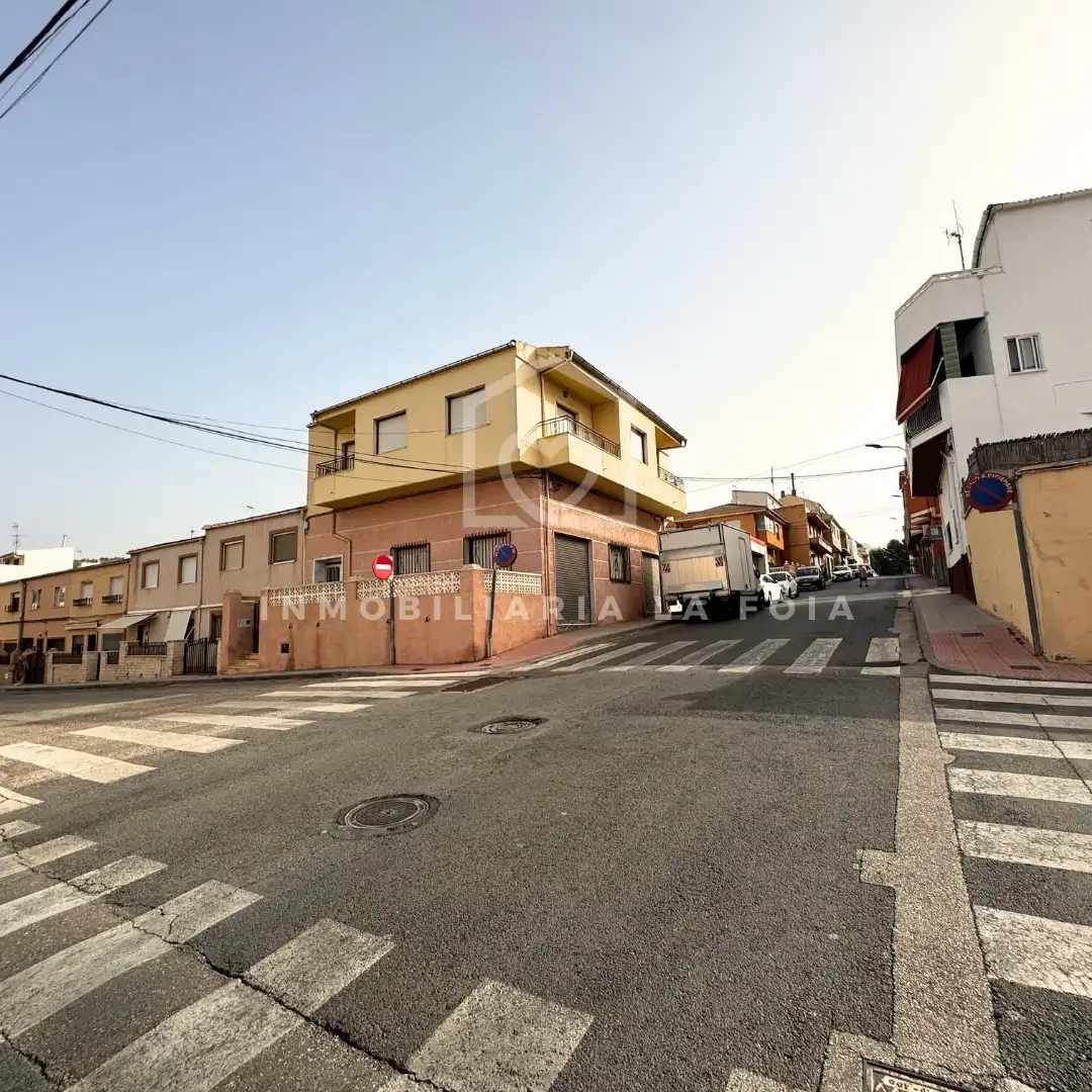 Vista exterior de Casa o chalet en venta en Ibi con Amueblado