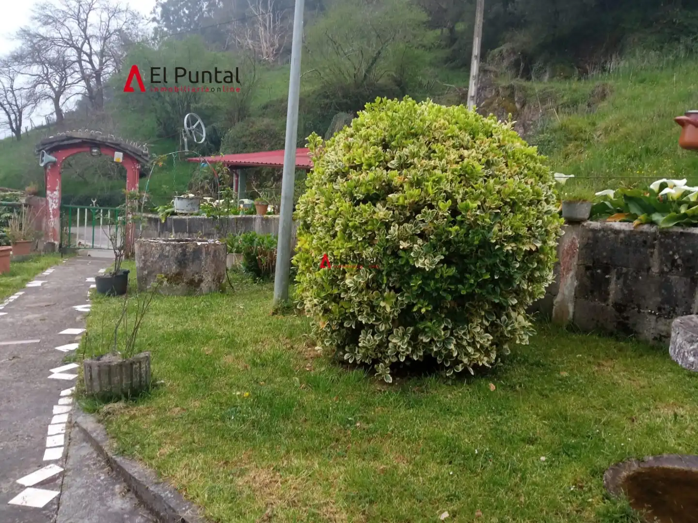 Casa rústica amb terrassa en venda a Voto, imagen 8
