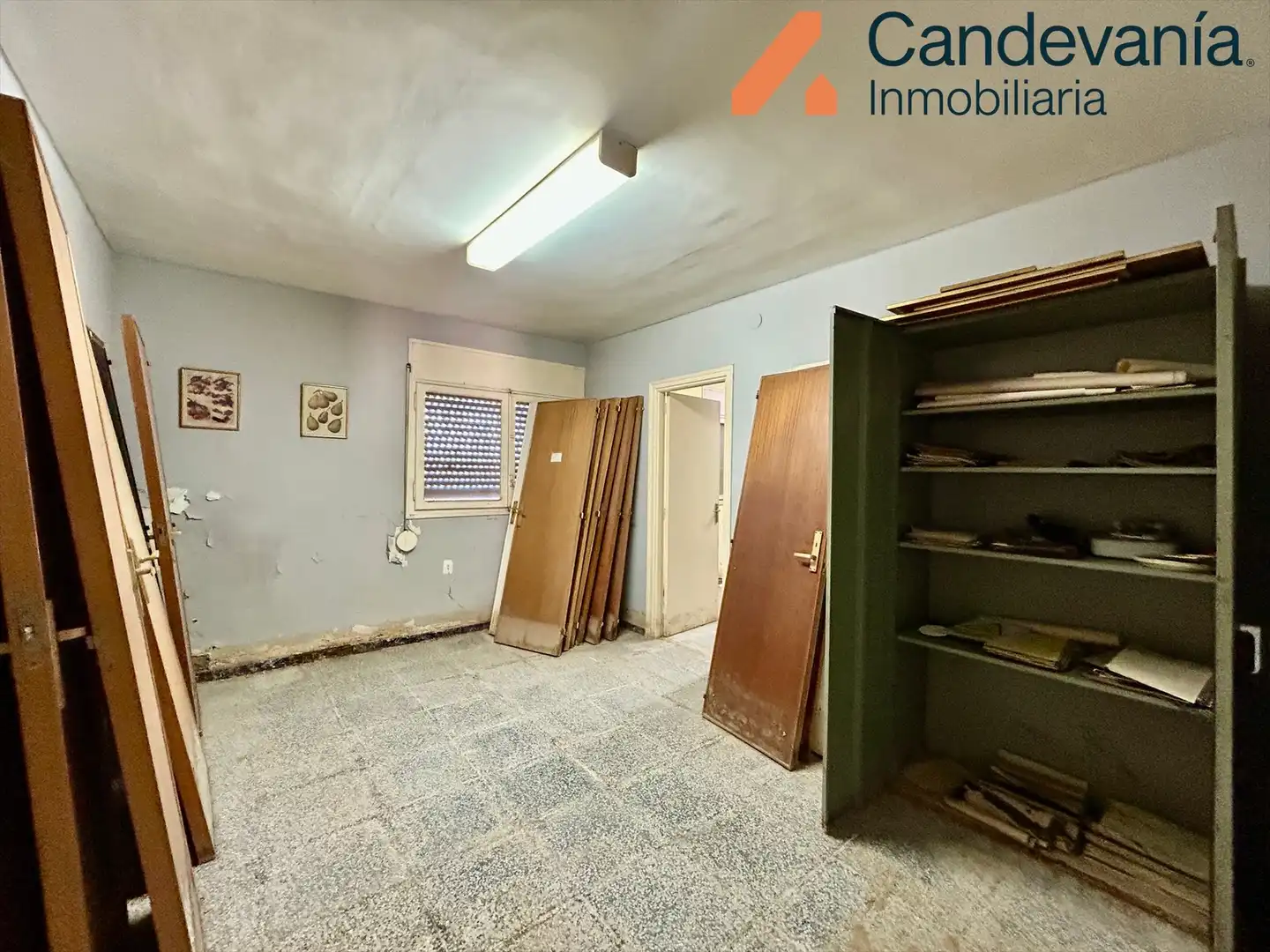 Nave industrial en venta en Zuera