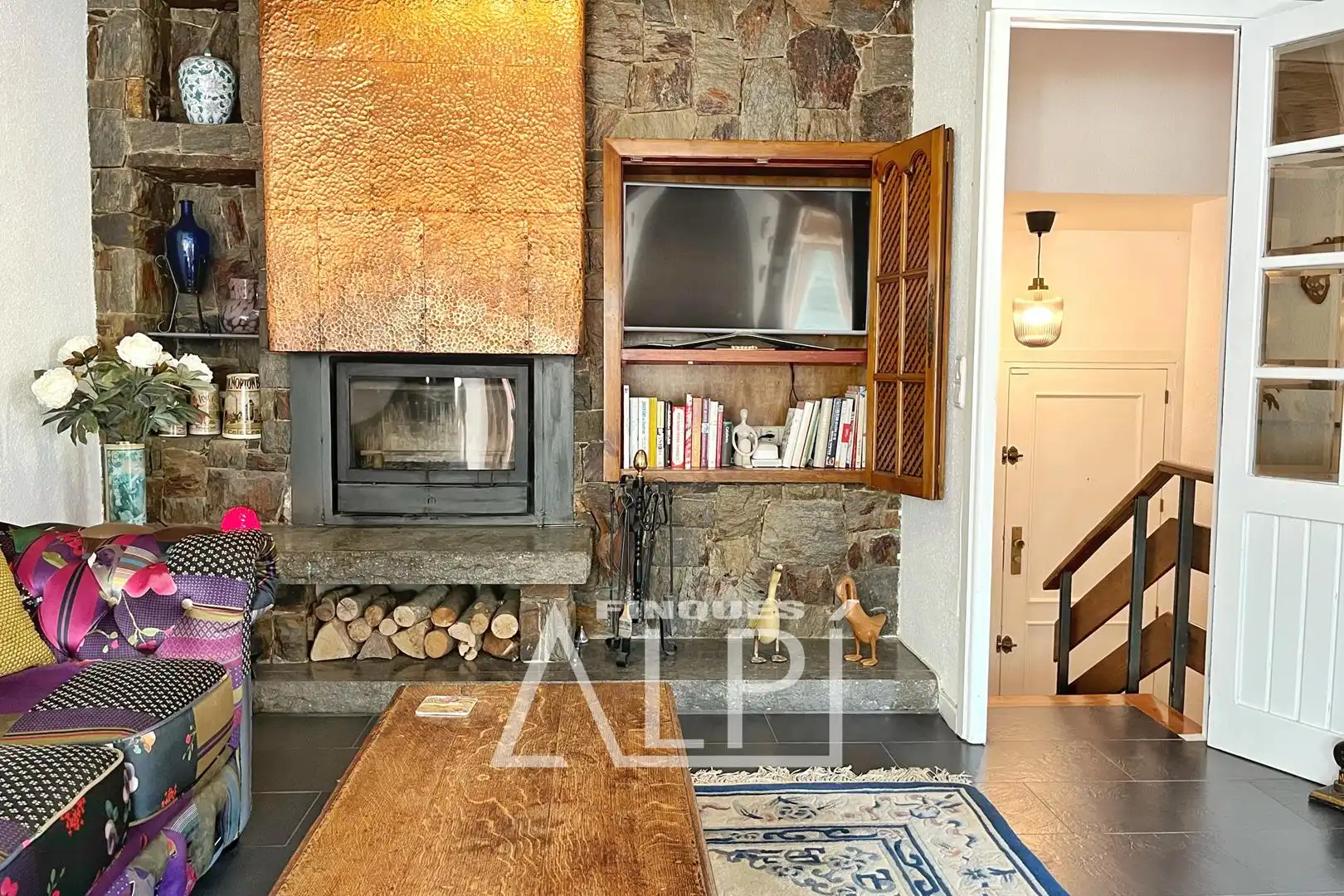 Sala d'estar de Casa adosada en venda en Fontanals de Cerdanya amb Calefacció, Parquet i Moblat