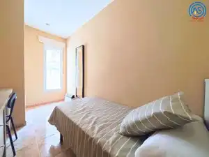 Bedroom of Flat for rent in Zaragoza  with Air Conditioner, Heating and Terrace