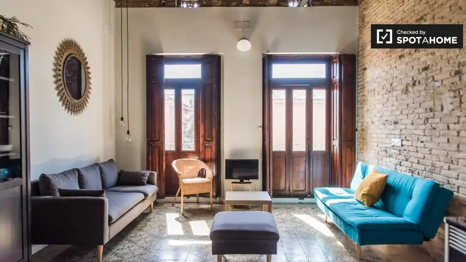 Living room of Flat for rent in Valencia  with Air Conditioner, Heating and Furnished