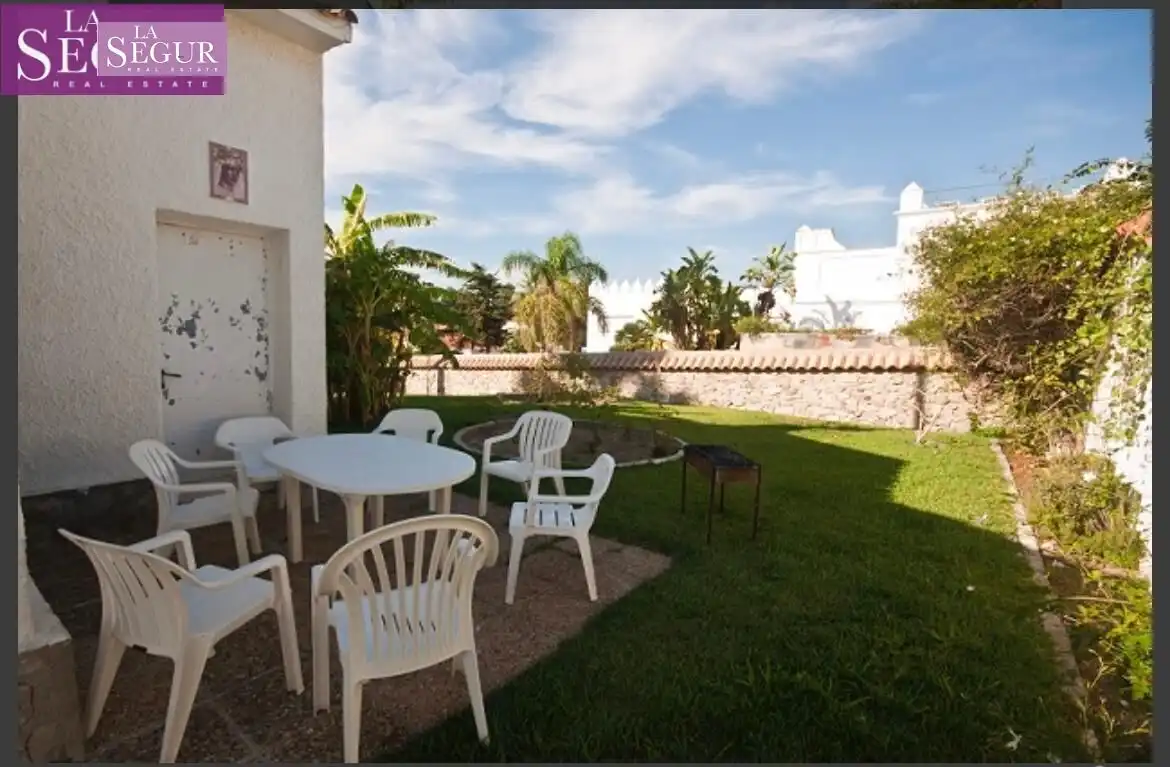 Jardí de Casa o xalet en venda en Conil de la Frontera amb Jardí privat, Terrassa i Traster