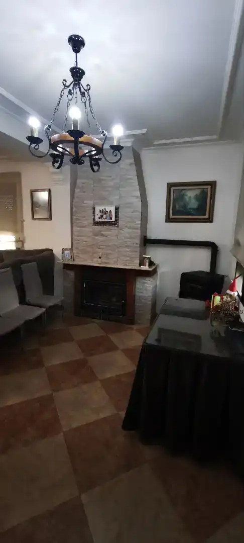 Sala d'estar de Casa o xalet en venda en  Córdoba Capital amb Aire condicionat