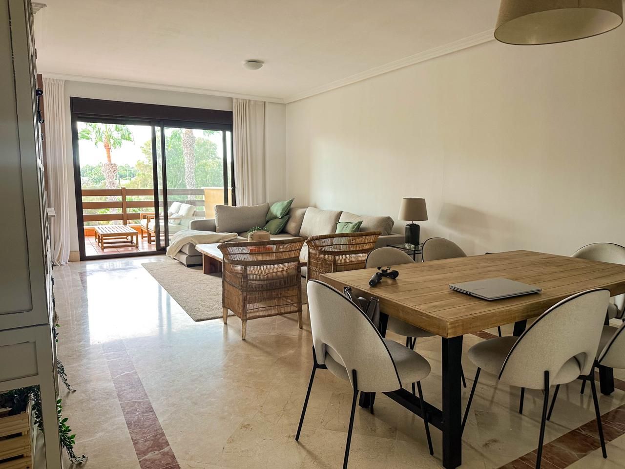 Dining room of Flat for sale in Sotogrande  with Air Conditioner, Heating and Terrace