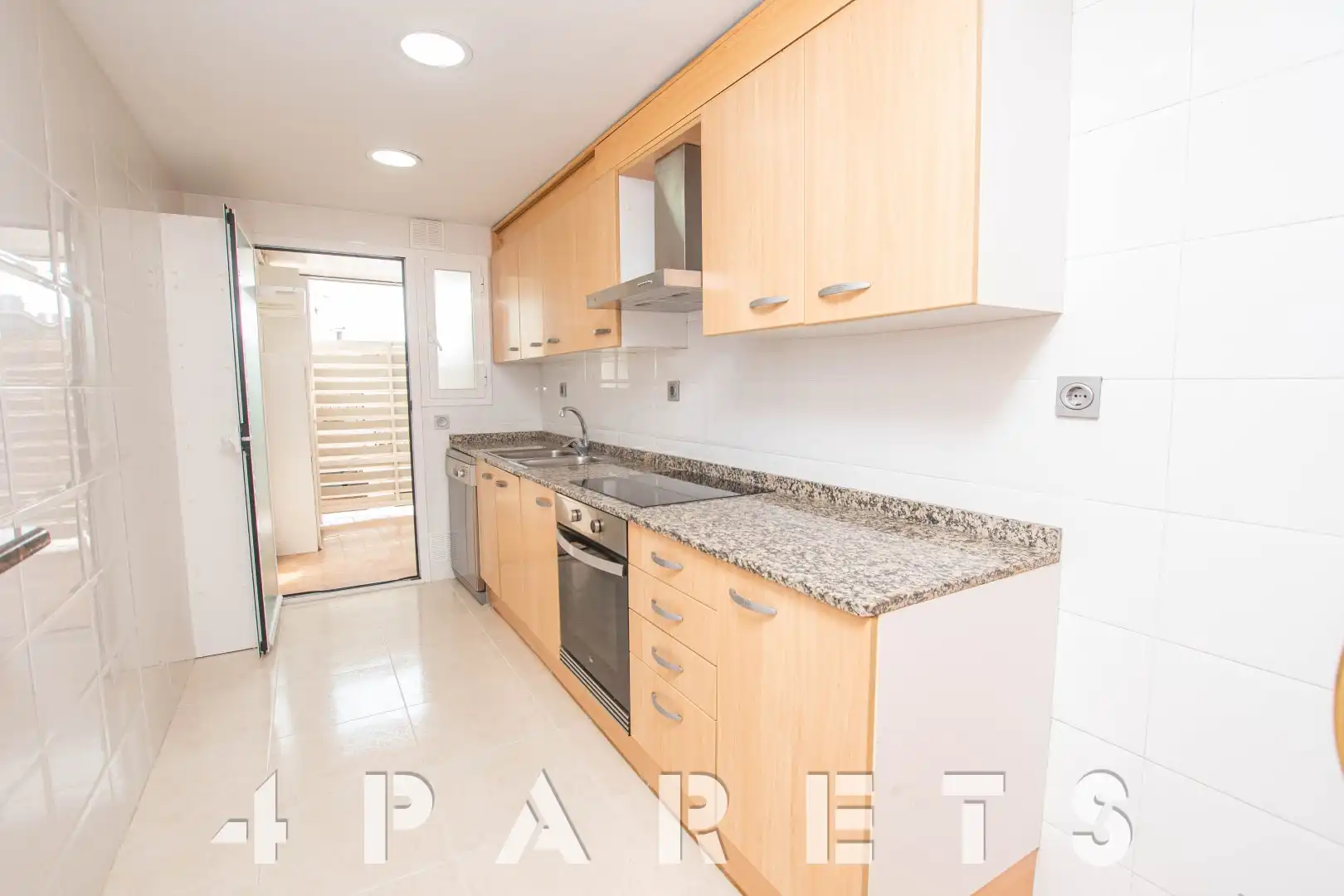 Kitchen of Flat for sale in Vilassar de Mar  with Heating, Parquet flooring and Oven