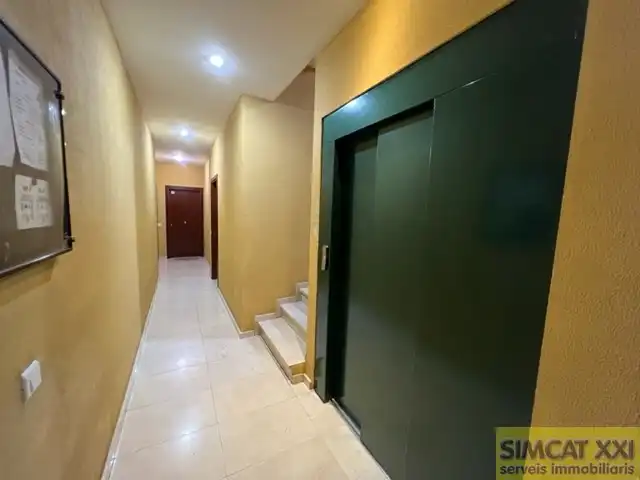 Piso en venta en Figueres con Aire acondicionado, Calefacción y Terraza