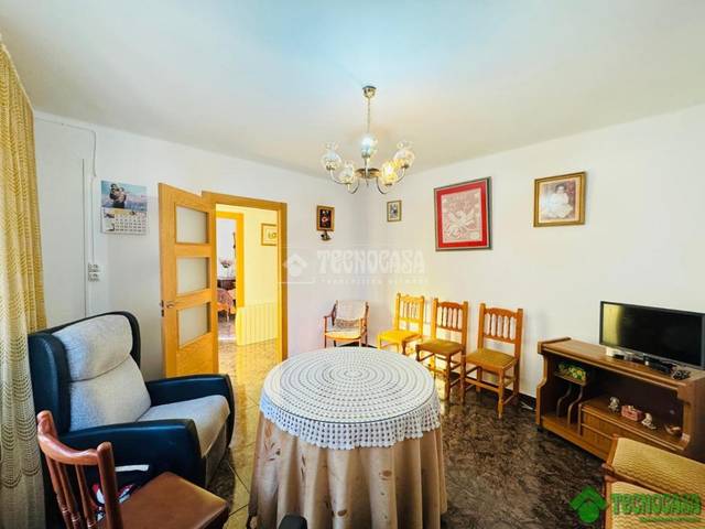 Casa adosada en Venta en Balazote