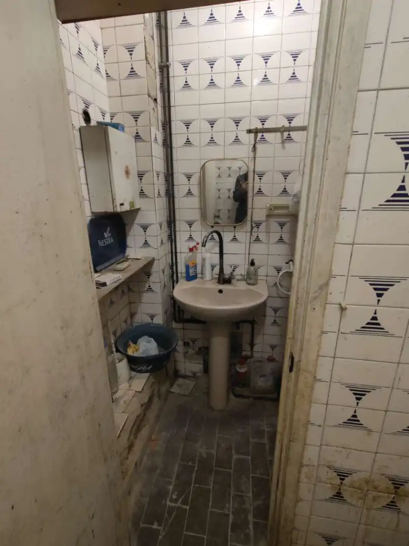 Bathroom of Commercial properties for rent in Torrejón de Ardoz  with Air Conditioner and Heating