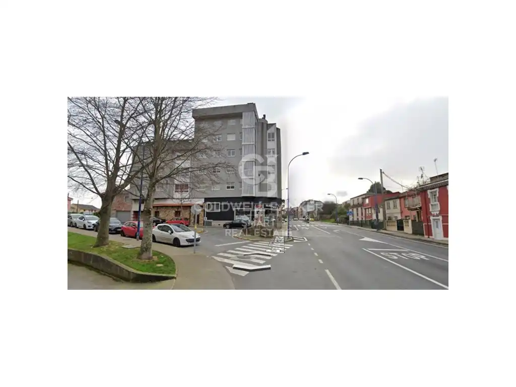 Vista exterior de Pis en venda en Culleredo amb Terrassa